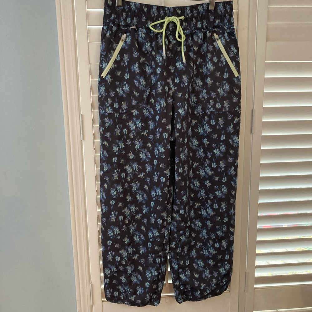 NWOT FP Movement hiking pants